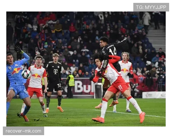 拜仁慕尼黑新赛季强势回暖,竞技状态提升引关注 拜仁慕尼黑新赛季强势回暖,竞技状态提升引关注