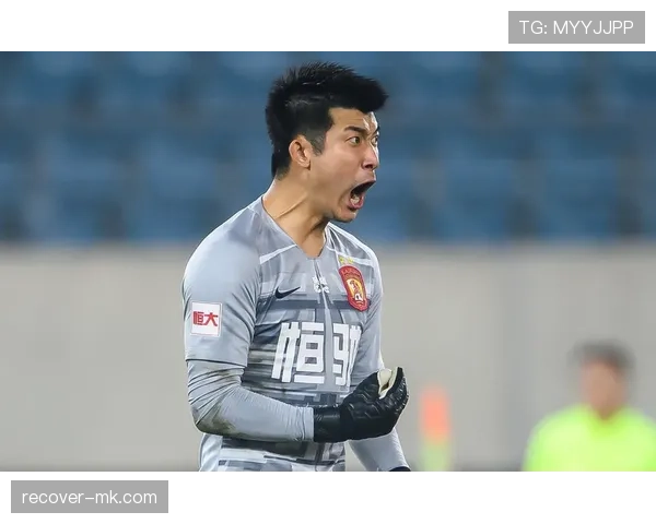 米特罗维奇技术全面性持续提升,进攻端表现稳健 米特罗维奇技术全面性持续提升,进攻端表现稳健